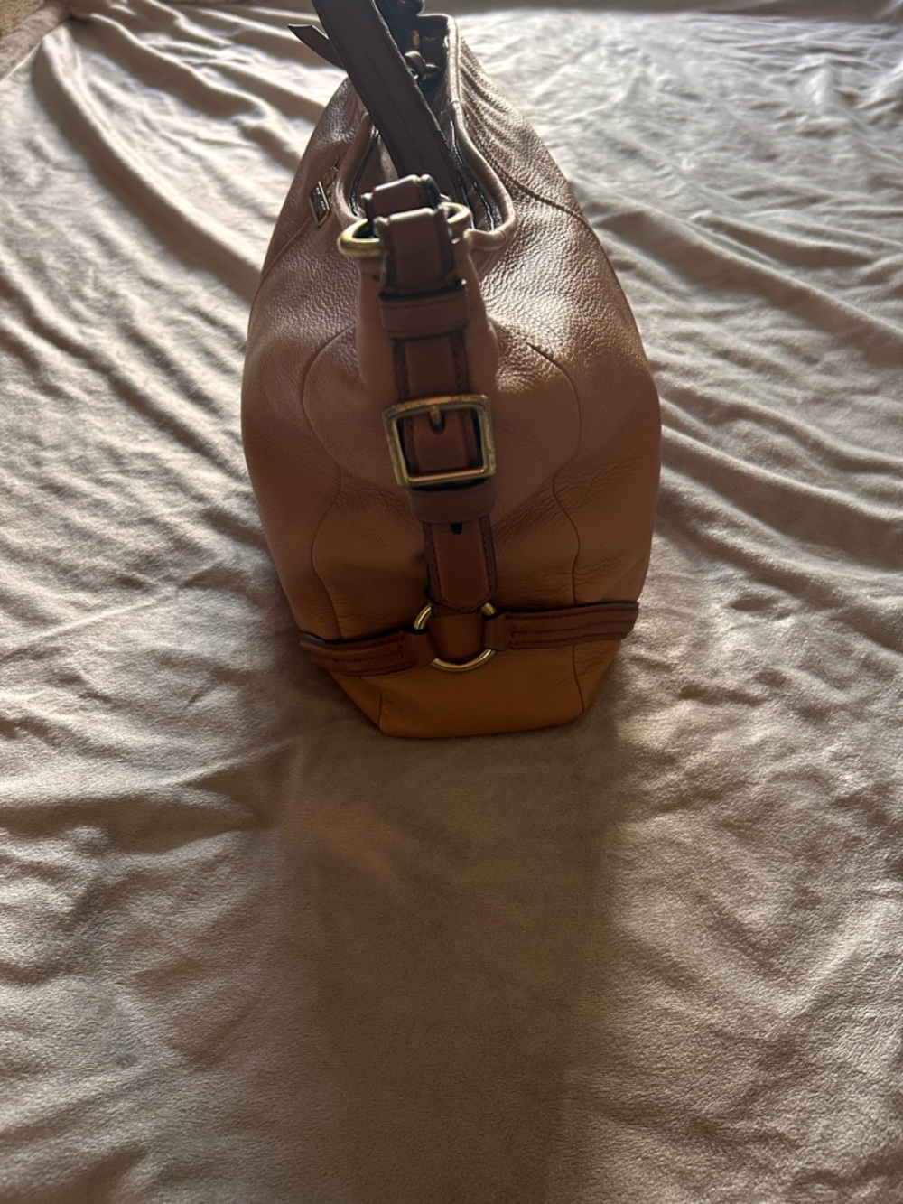 Vintage Coach Leather Shoulder Bag tan and brown - Picture 9 of 11